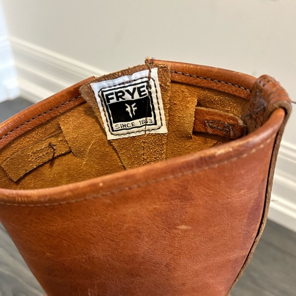 NWOT FYRE Veronica short boot with buckle in 6M - Picture 4 of 4